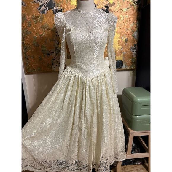 Vintage Jessica McClintock Off White All Lace Long Renaissance WeddingDress Dr